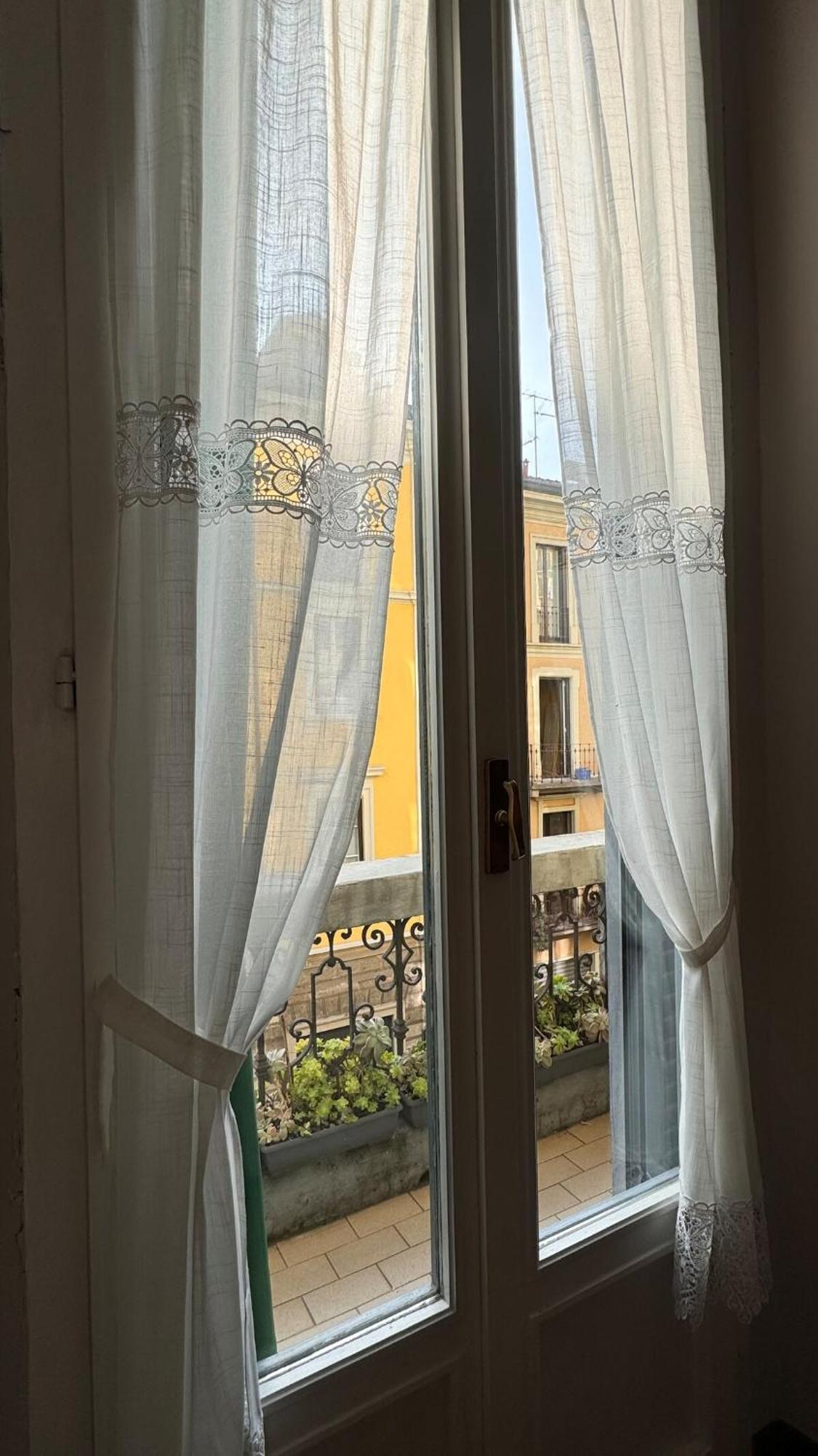 Donna Nilla, A Large And Cozy Flat In Porta Venezia